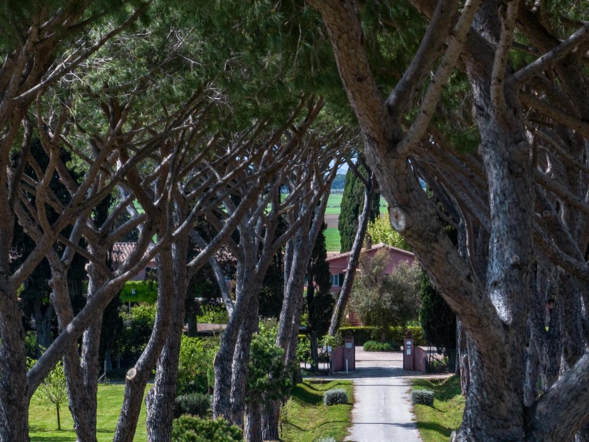 Le Versegge Resort Braccagni Exterior photo